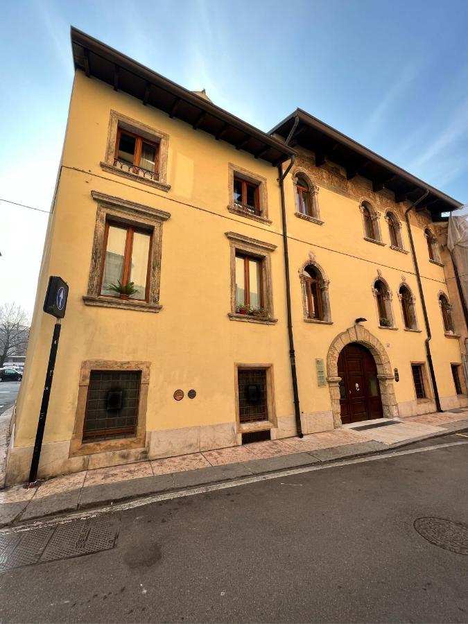 Marcello Sleep&Spa Verona Bagian luar foto